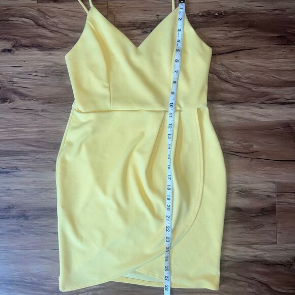 Yellow Spaghetti Strap V-Neck Bodycon Dress Size Medium - Picture 7 of 7